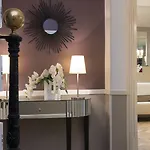 Galileo Champs Elysées Hotel Paris