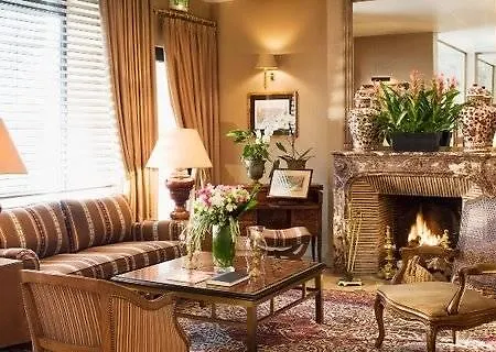 Szálloda Galileo Champs Elysees 4*