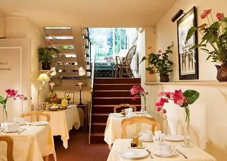 Galileo Champs Elysees 4*