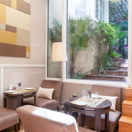 Galileo Champs Elysees 4* Paříž