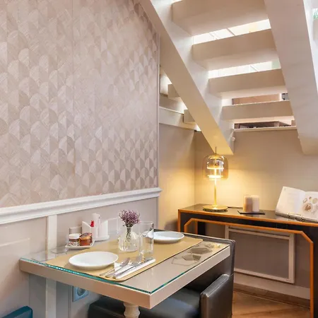 Szálloda Galileo Champs Elysees 4*