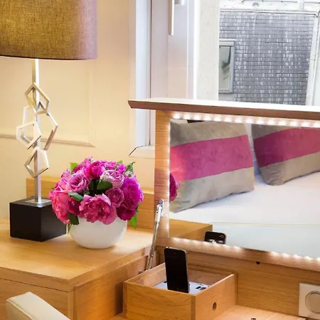 Galileo Champs Elysees 4*