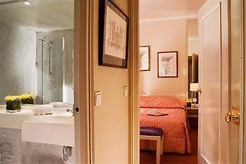 Galileo Champs Elysées Hotel