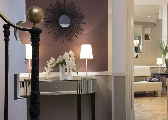 Galileo Champs Elysées Hotel París