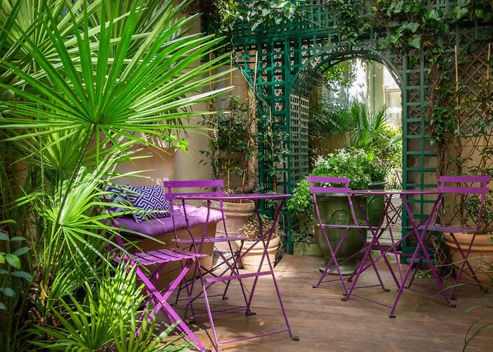 Hotel Galileo Champs Elysées 4*