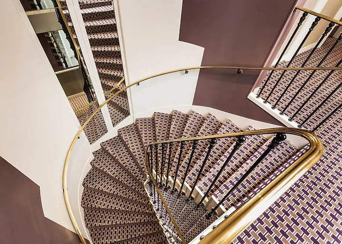 Galileo Champs Elysées Hotel 4*