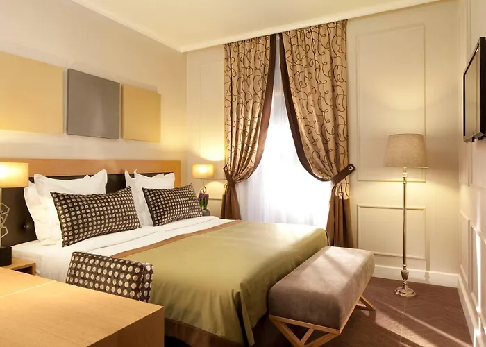 Hotel Galileo Champs Elysees Paris