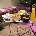 Hotel Galileo Champs Elysees 4*