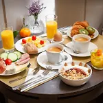 Hotel Galileo Champs Elysees Paryż
